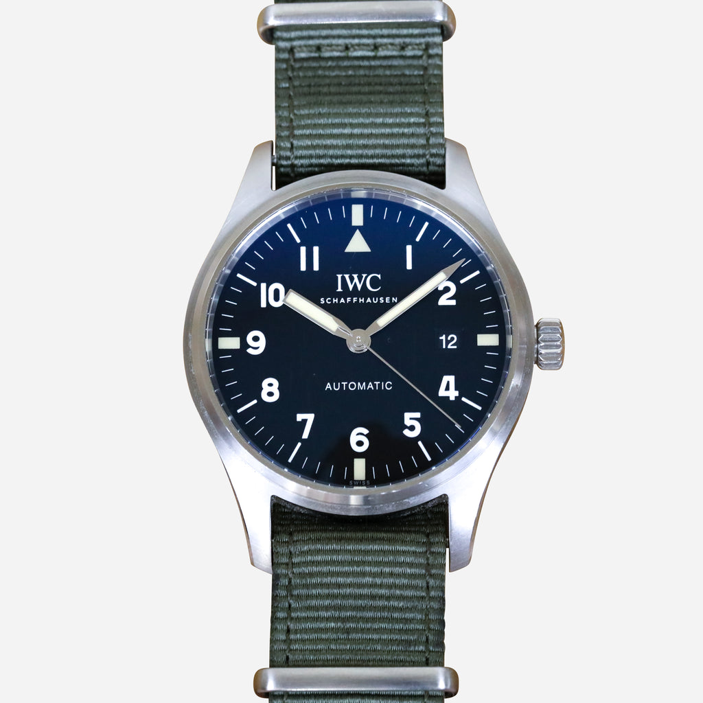 Iwc pilot tribute store to mark xi