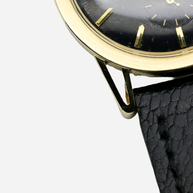 LeCoultre 14k Yellow Gold (Ref. 45979) 'Hollow Lugs'