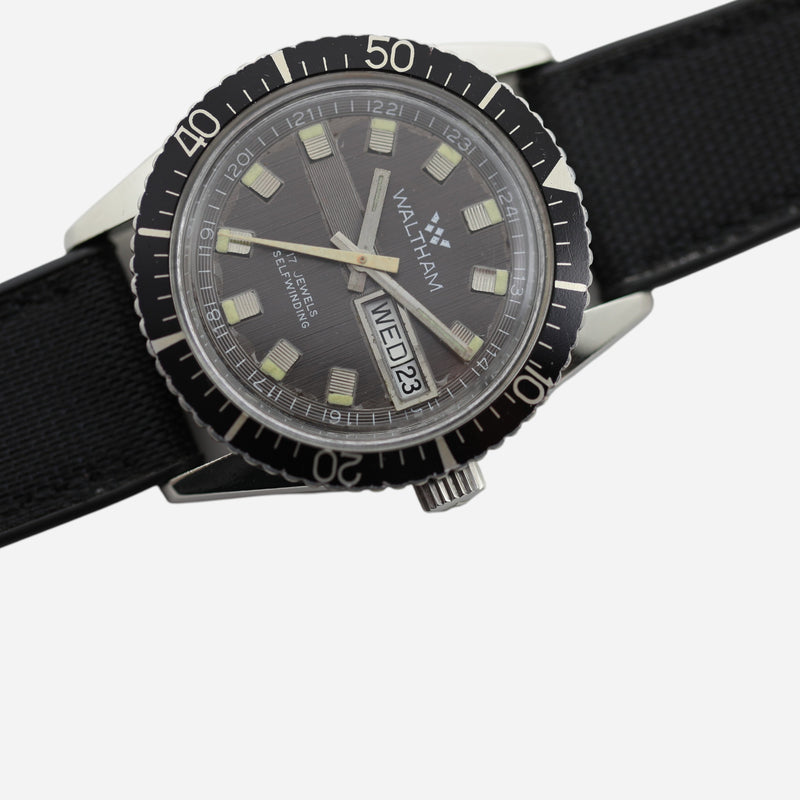 1970s Waltham Automatic Day-Date